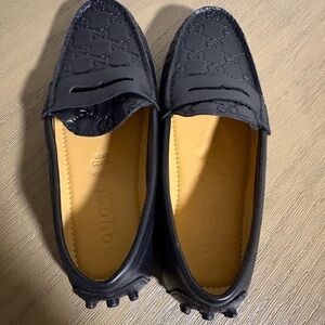 Fashion inspired Men’s Black Leather Penny Loafers